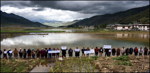 Tibetans in Shangri-La